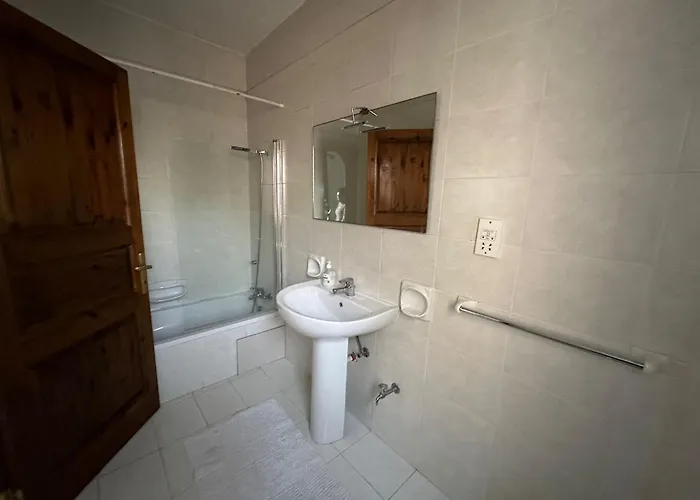 F61 With Private Bathroom Near The In A Shared * Sliema